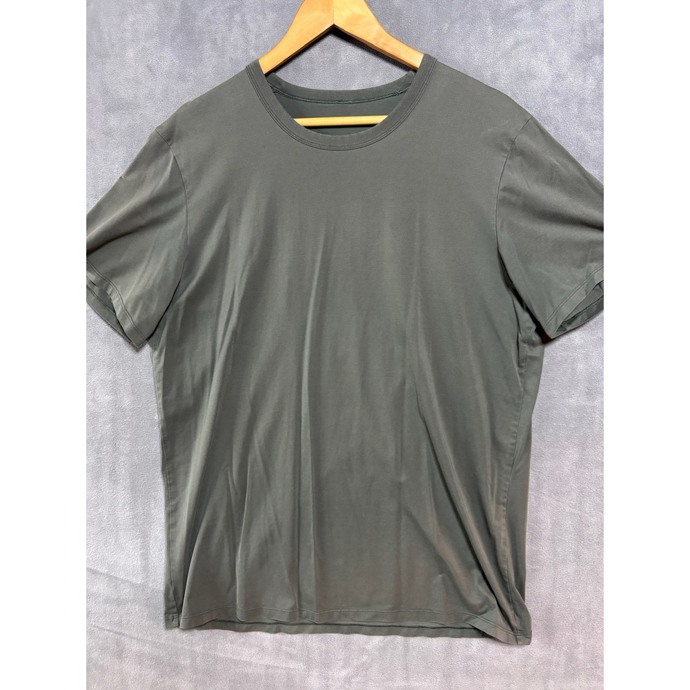 Lululemon All Terrain Adult Short Sleeve Shirt Mens Size L Green Gym Run Yoga